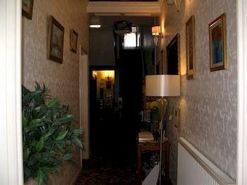The Cornhill Hotel 블랙풀 외부 사진
